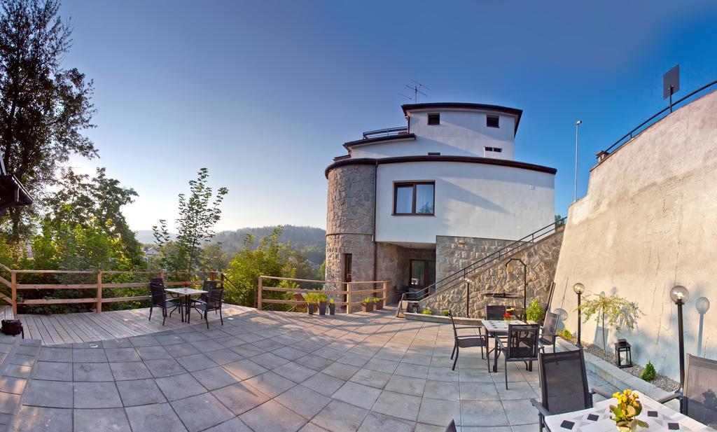 Urocza Art Pensjonat Krynica Zdroj Exterior photo